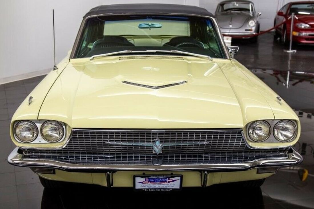 1966 Ford Thunderbird - photo 4