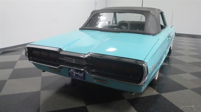 1966 Ford Thunderbird Convertible - photo 12