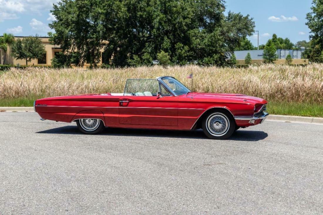 1966 Ford Thunderbird Convertible - photo 9