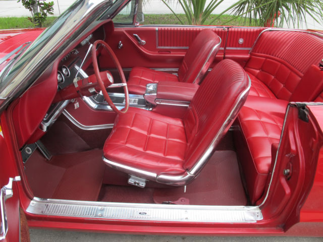 1966 Ford Thunderbird Convertible - photo 11