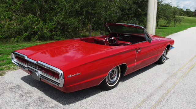 1966 Ford Thunderbird Convertible - photo 8