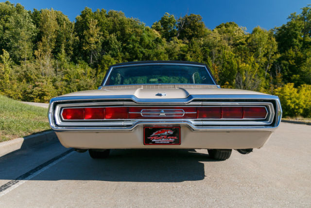 1966 Ford Thunderbird Landau 428 - photo 9