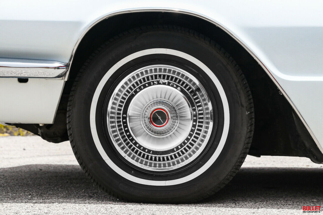 1966 Ford Thunderbird - Video Inside! - photo 4