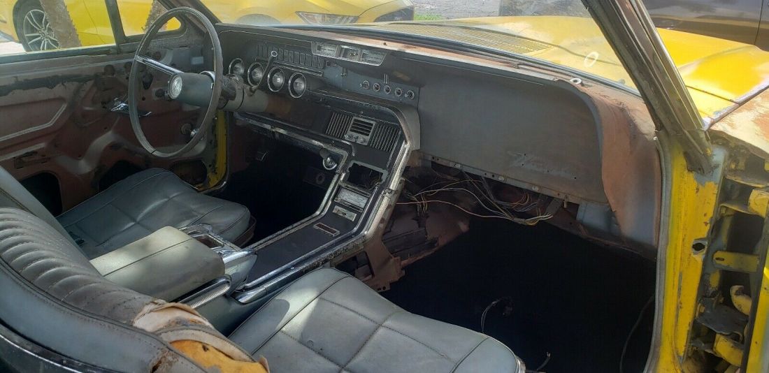 1966 Ford Thunderbird - photo 13