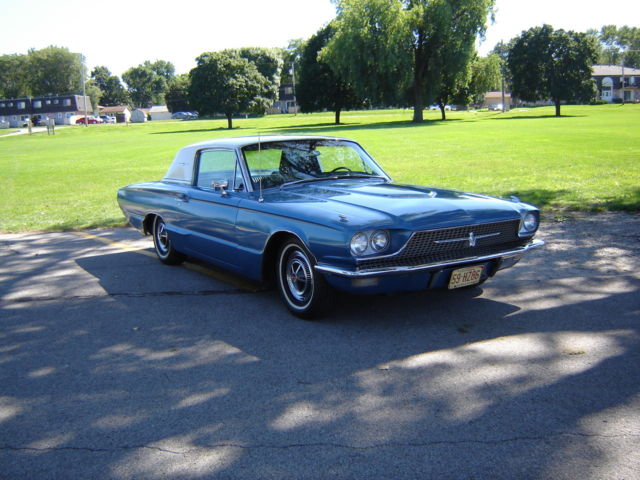 1966 Ford Thunderbird Town Hardtop - photo 5