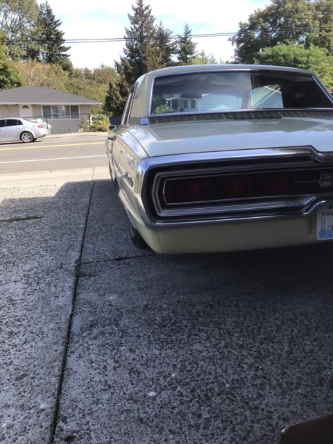 1966 Ford Thunderbird Town Coupe - photo 12