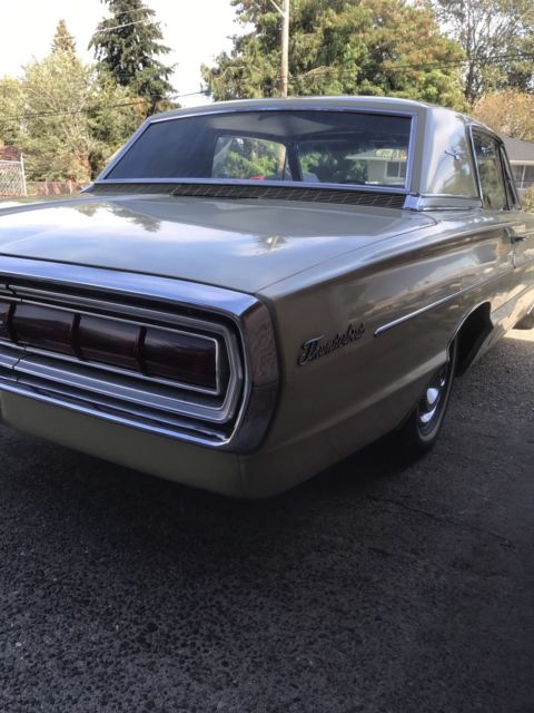 1966 Ford Thunderbird Town Coupe - photo 8