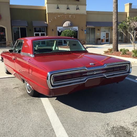1966 Ford Thunderbird