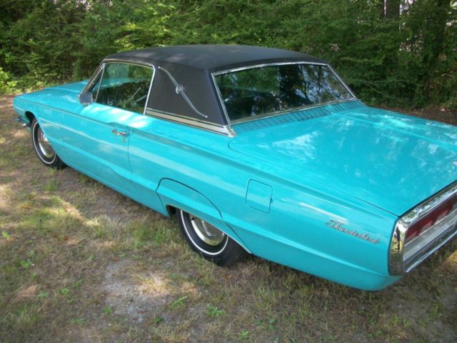 1966 Ford Thunderbird Town Landau - photo 2