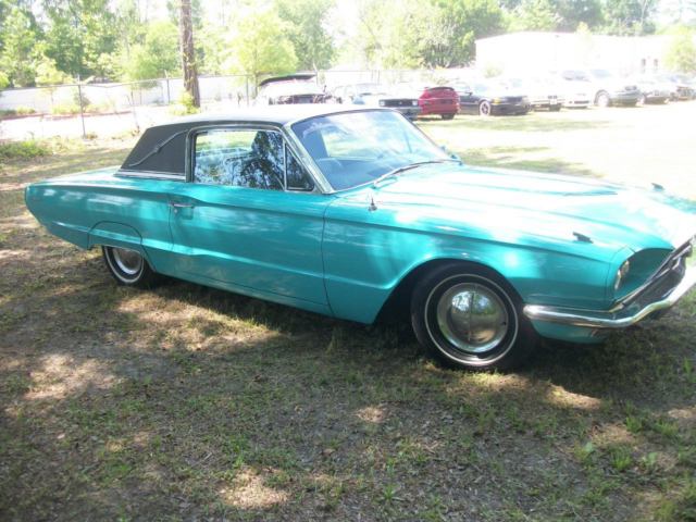 1966 Ford Thunderbird Town Landau - photo 8