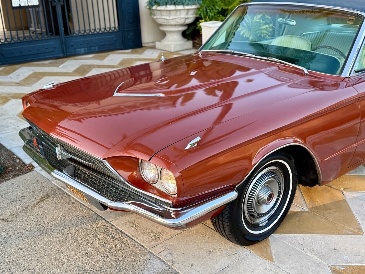 1966 Ford Thunderbird 100% Rust Free Life Long CA Car - photo 10