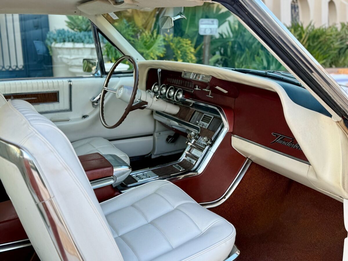 1966 Ford Thunderbird 100% Rust Free Life Long CA Car - photo 6