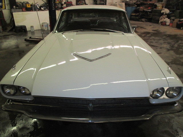 1966 Ford Thunderbird - photo 3