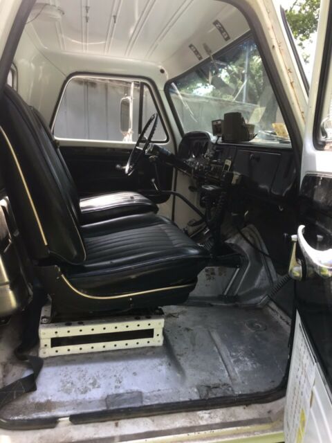 1966 GMC K20 - photo 11