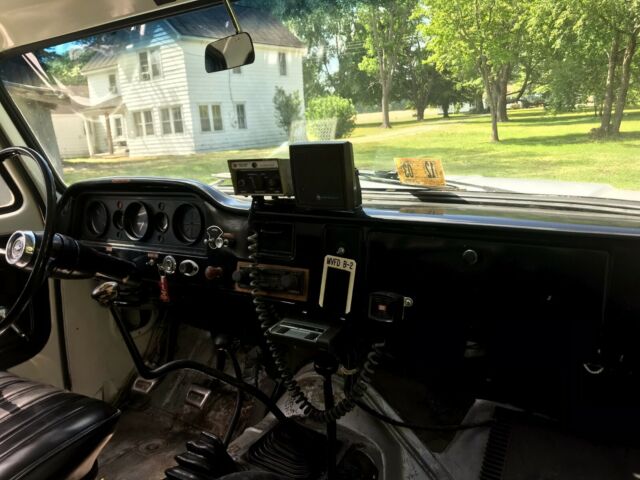 1966 GMC K20 - photo 9