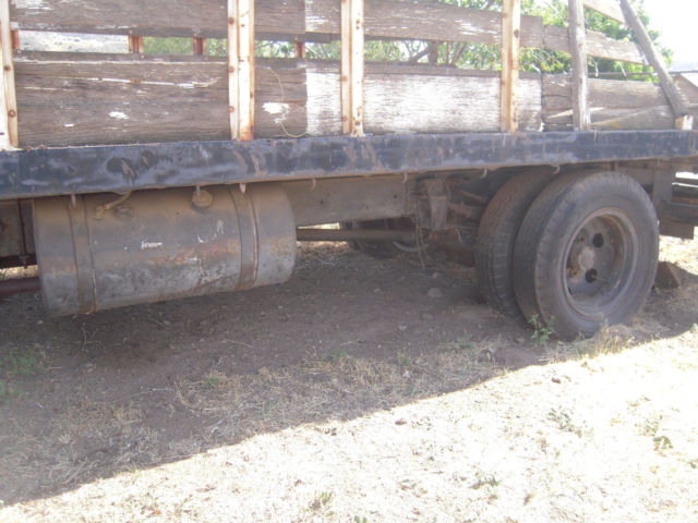 1966 GMC Tilt Cab Cab Over Engine Flat bed - photo 5
