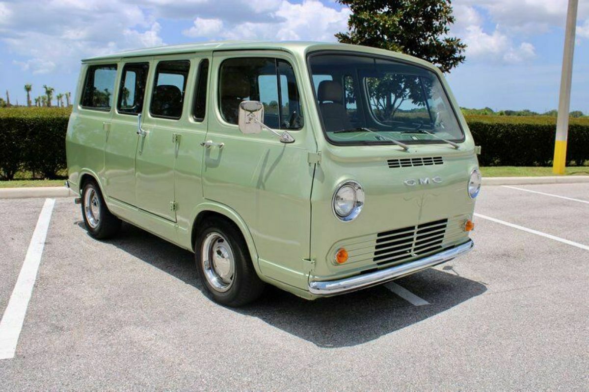 1966 GMC Sport Van - photo 7