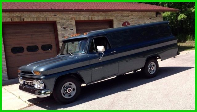 1966 GMC Suburban 3500 Full Frame Off Restoration - photo 2