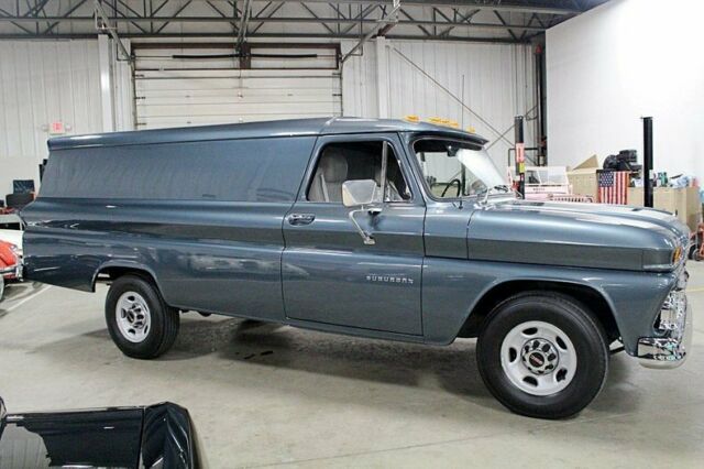 1966 GMC Suburban -- - photo 7