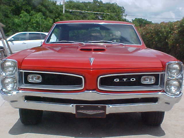 1966 GTO 389 W/Tri-Power, RAM AIR 4 speed rotisserie restoration 1966 Pontiac GTO