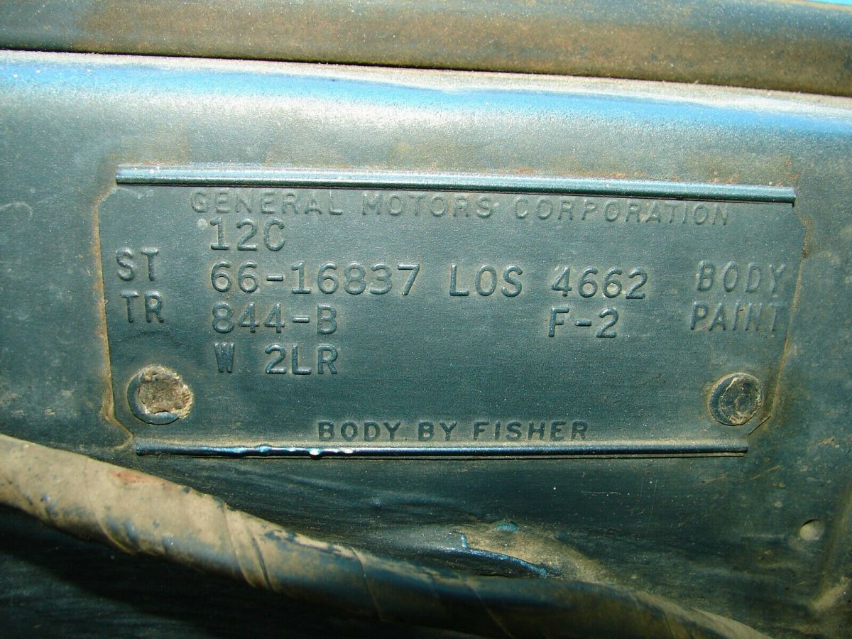 1966 Chevrolet Impala SUPER SPORT - photo 9