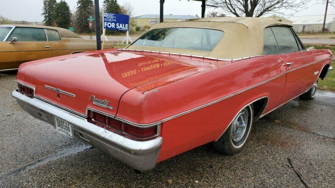 1966 Chevrolet Impala SS Convertible - photo 5