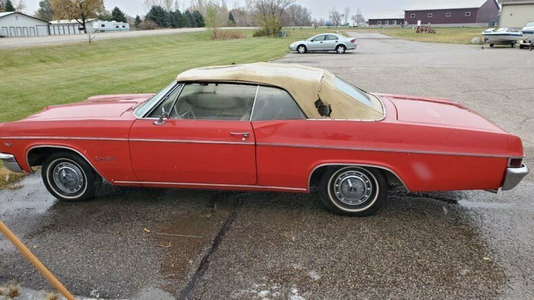 1966 Chevrolet Impala SS Convertible - photo 8