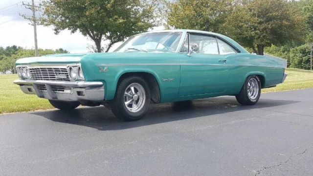 1966 Chevrolet Impala - photo 2