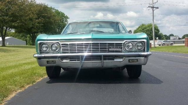 1966 Chevrolet Impala - photo 5