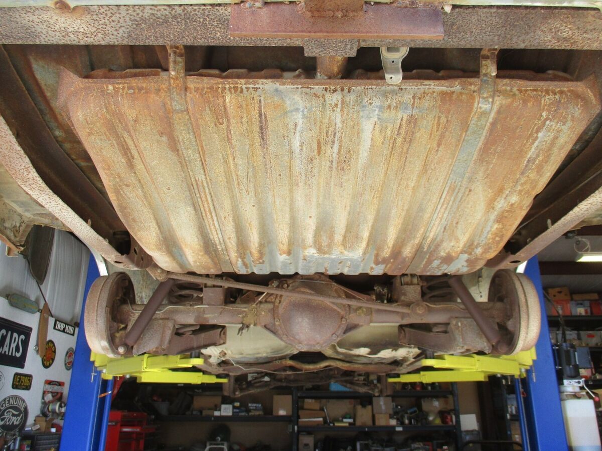 1966 Chevrolet Impala - photo 9