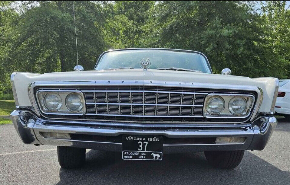 1966 Chrysler Imperial - photo 9
