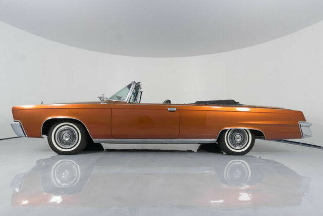 1966 Chrysler Imperial Convertible - photo 5