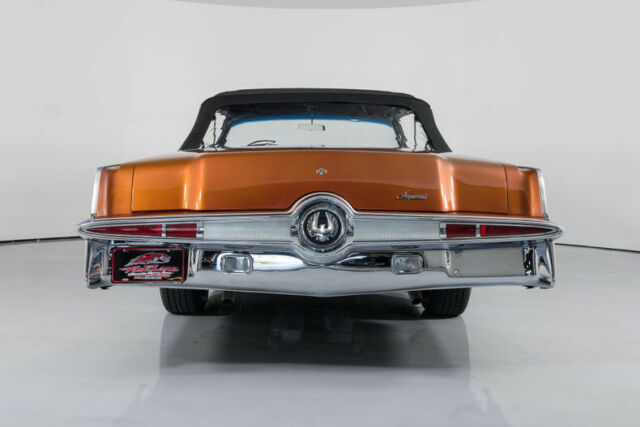 1966 Chrysler Imperial Convertible - photo 7