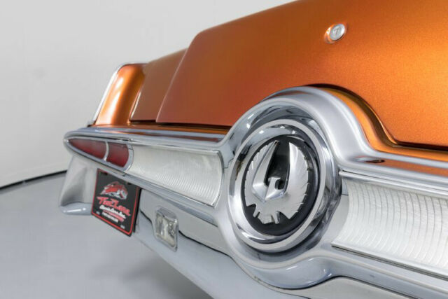 1966 Chrysler Imperial Convertible - photo 9