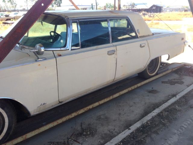 1966 Chrysler Imperial Le Baron - photo 12