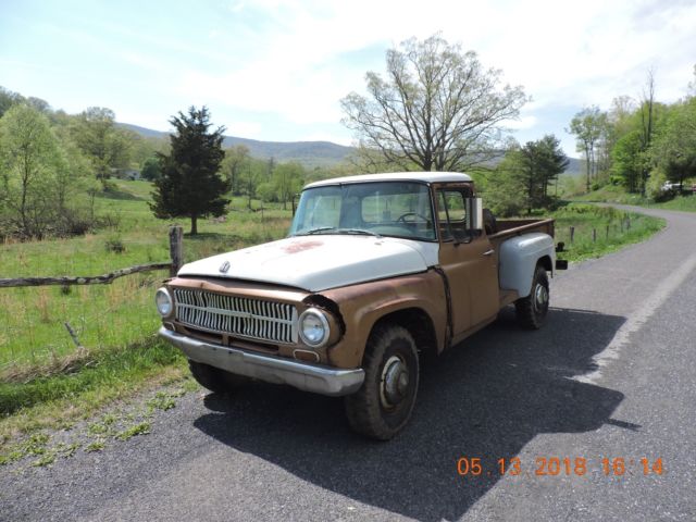 1966 International Harvester 1200A - photo 2