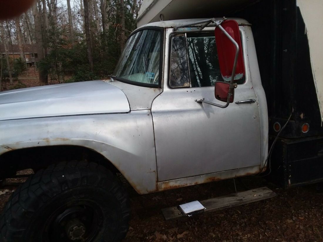1966 International Harvester 1300C - photo 12