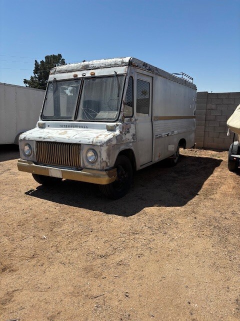 1966 International Harvester M1500 MetroVan - photo 2