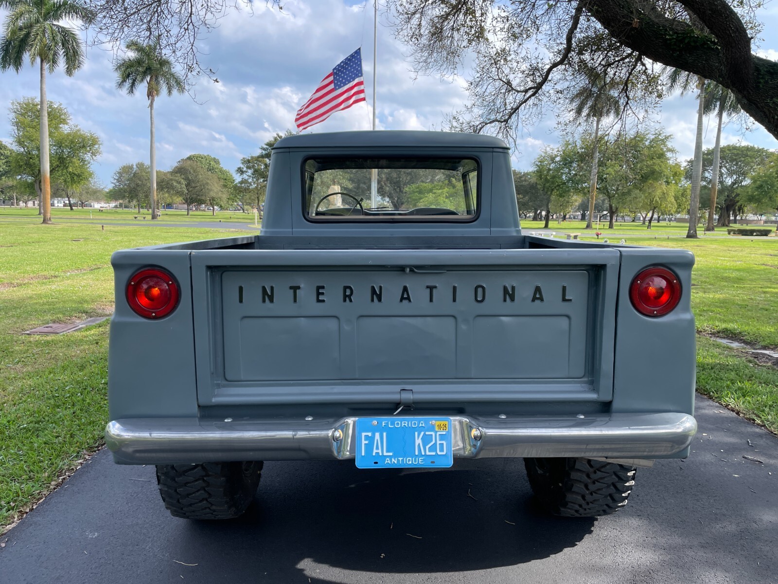 1966 International Harvester 1200C - photo 5