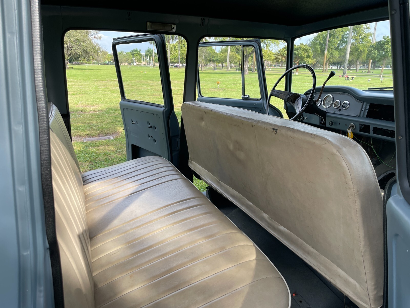 1966 International Harvester 1200C - photo 9