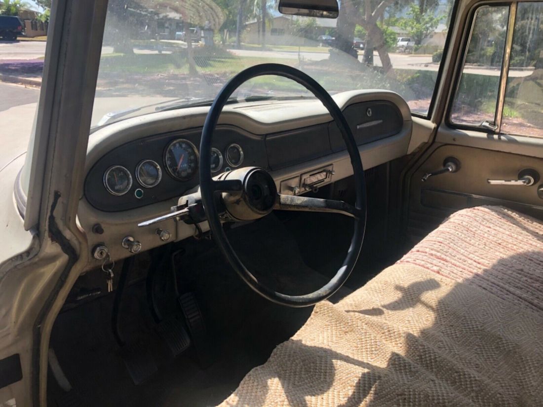 1966 International Harvester D1000 - photo 5