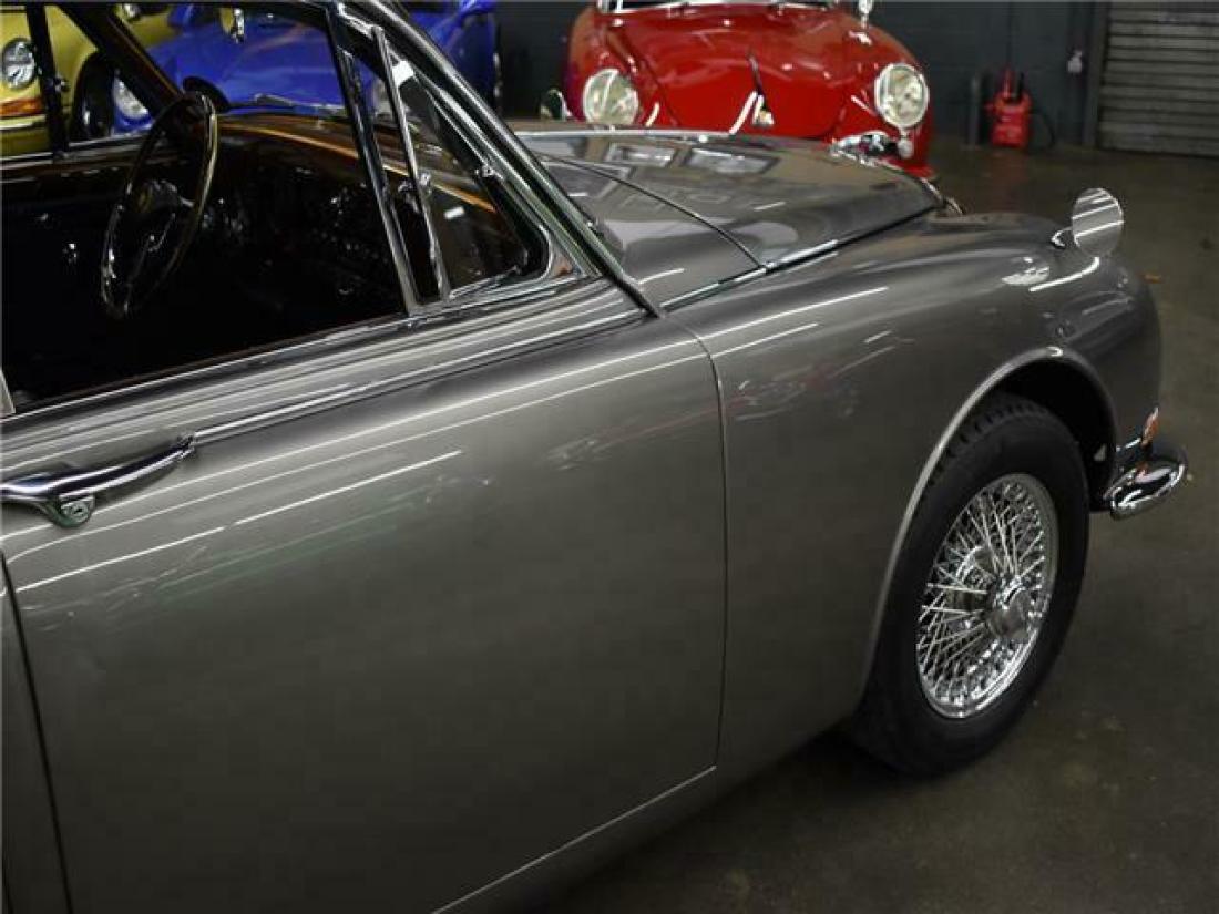 1966 Jaguar 3.4 S Saloon - photo 11