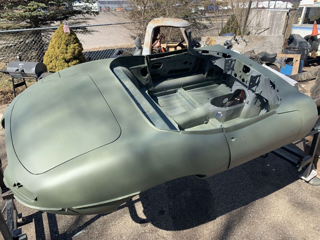1966 Jaguar E-Type - photo 10