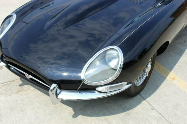 1966 Jaguar E-Type - photo 8