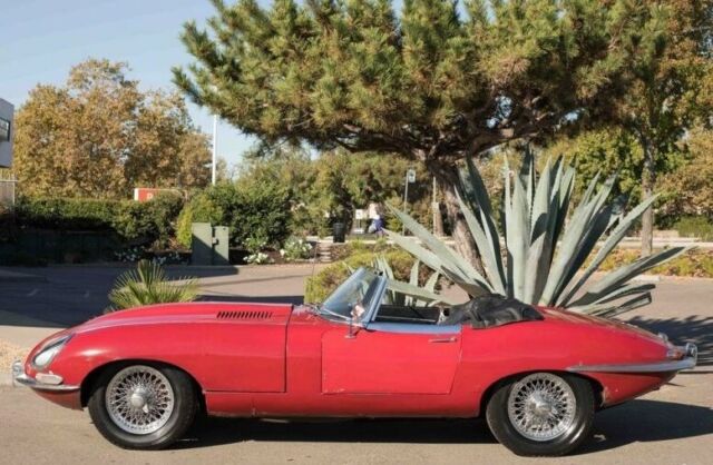 1966 Jaguar E-Type Series I - photo 4