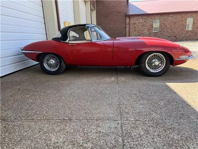 1966 Jaguar E-Type Roadster numbers matching with heritage certificate 1966 Jaguar E-Type 2 door