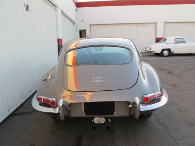 1966 Jaguar E-Type - photo 2