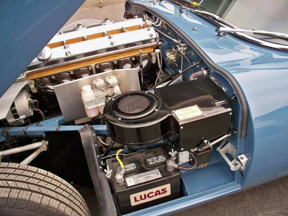 1966 Jaguar E-Type - photo 4