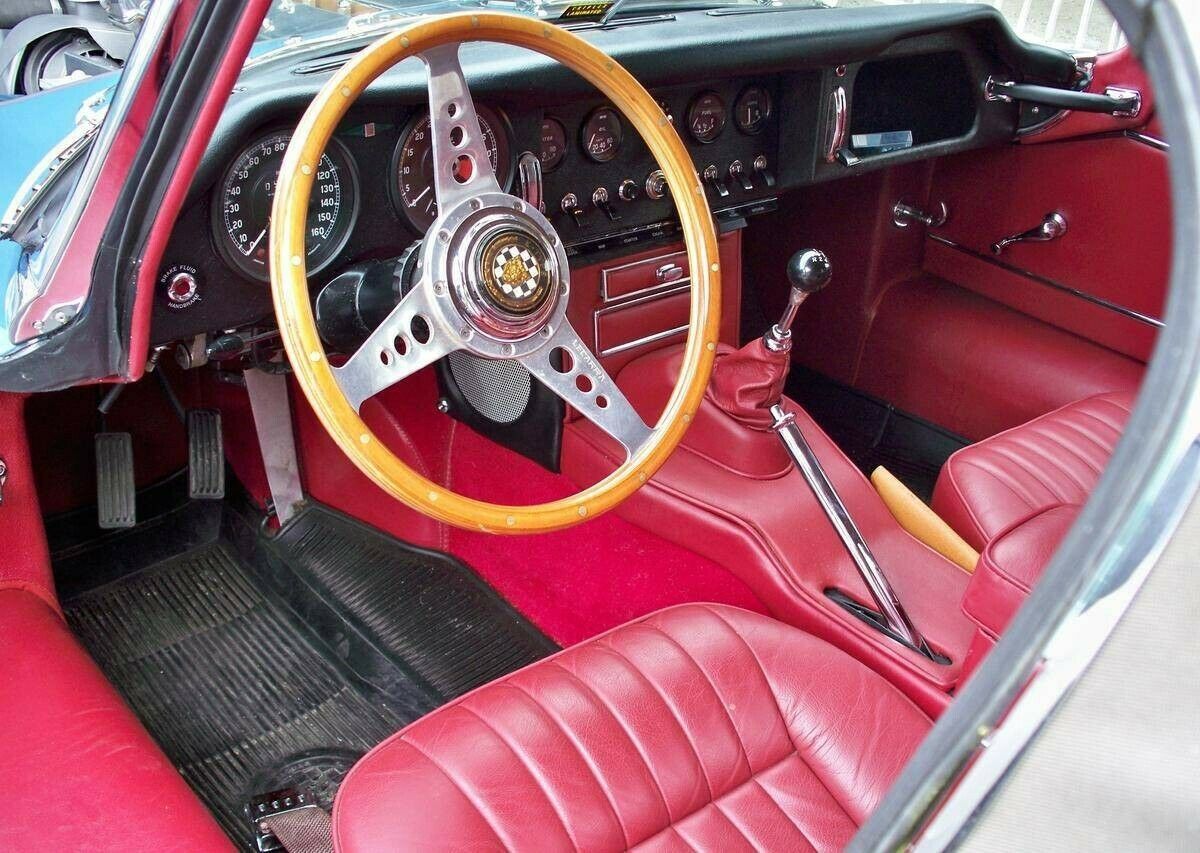 1966 Jaguar E-Type - photo 8