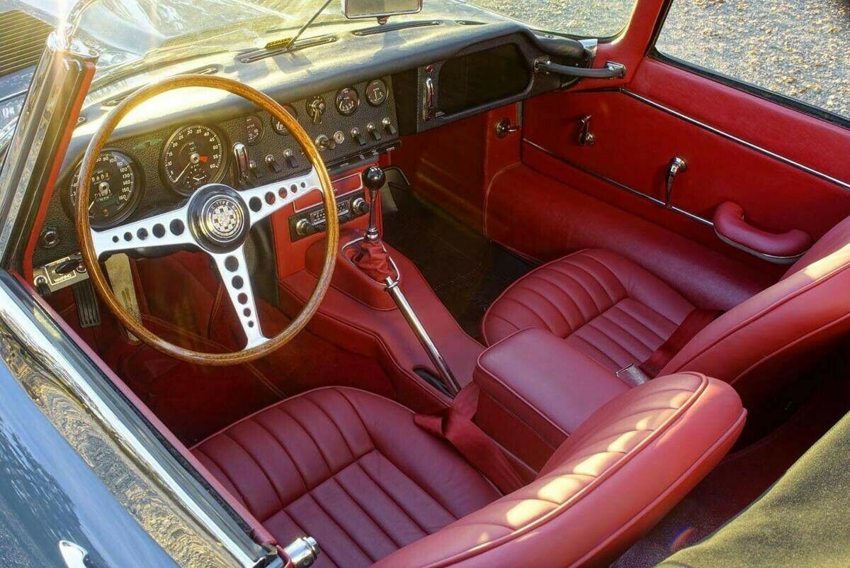 1966 Jaguar E-Type - photo 9